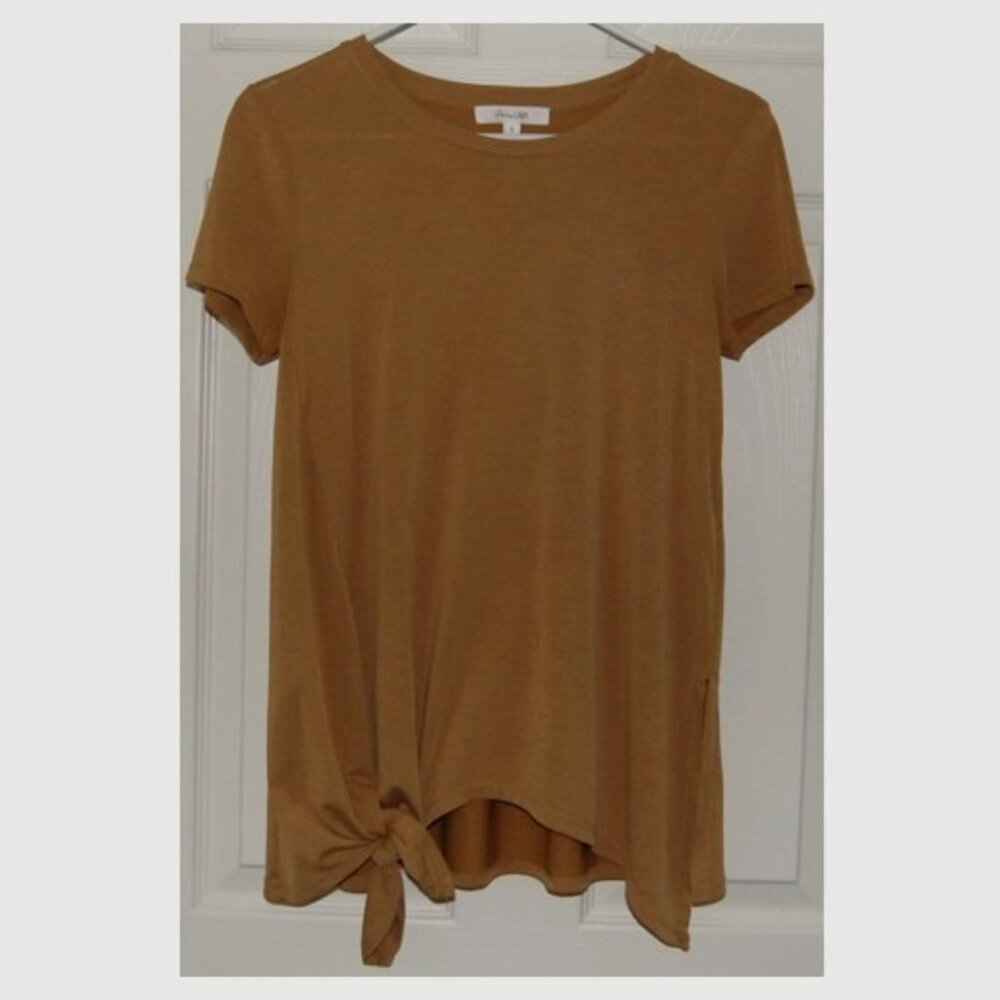 Active USA Women Size S Mustard Short Sleeve Tunic Top